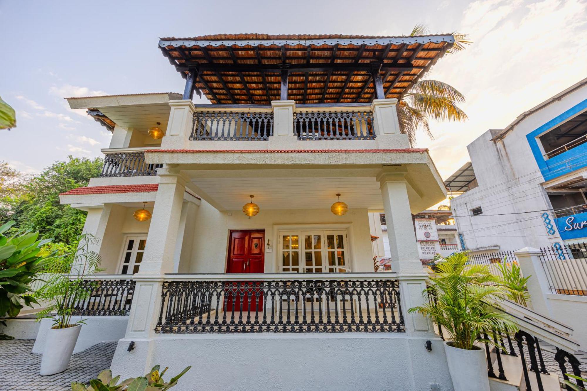 Elivaas 4 Bhk Villa Near Beach With Private Pool & Bar - Casa Boa Vida Candolim Exterior foto